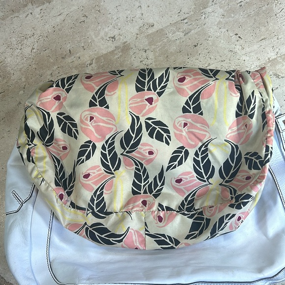 Temperley London. Large white leather tote. - Picture 13 of 16